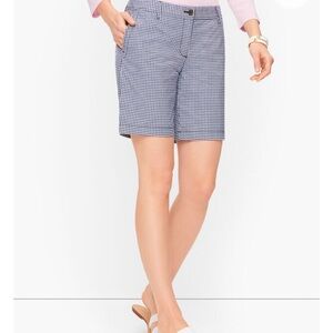 Talbots Relaxed Chino Shorts 16W Mid Rise Blue White Check Gingham 7" Inseam
